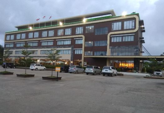 더 로얄 아이디 호텔