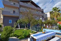 Apartments Ana
