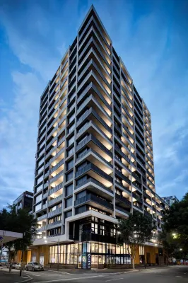 Quest NewQuay, Docklands