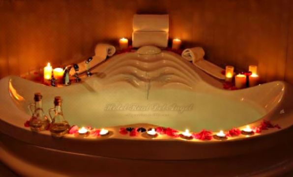 Hotel Real del Angel - Housity