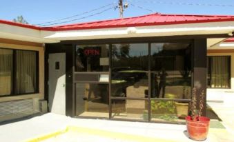 Country Inn Motel