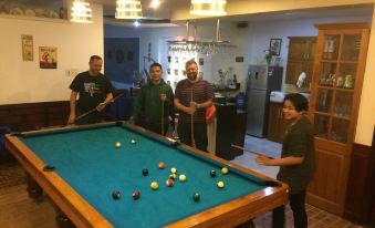 Hillside Homestay Hue - Silk Room