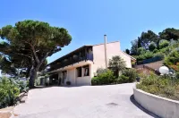Domaine de Saint Pierre Hotels in Coggia