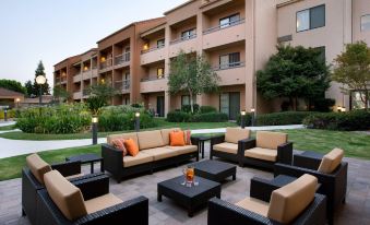 Courtyard Bakersfield