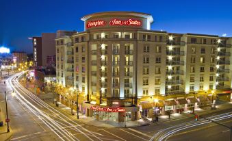 Hampton Inn & Suites Memphis at Beale Street