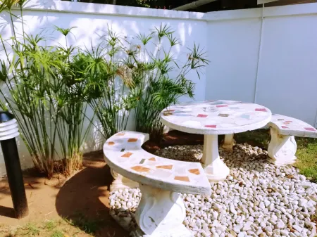 45 Broadway Lodge Отели в г. Дурбан