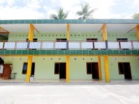 Losmen Alden Hotels in Kretek