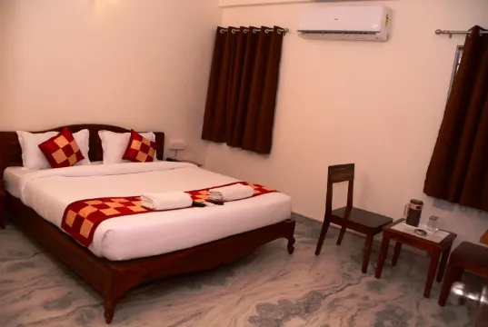 Hotel Sugandh Retreat Jaipur