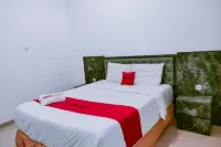 RedDoorz at Sukomanunggal Surabaya