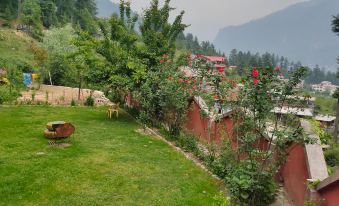 Forest Way Cottage | Rooms & Guided Treks - Housity