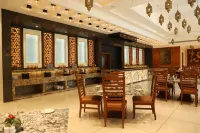 Hotel Chandela Khajuraho - Bintang 5