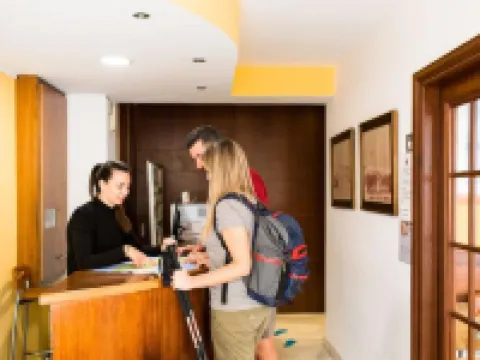 Sagitario Hostal Ciutadella シウタデリャのホテル