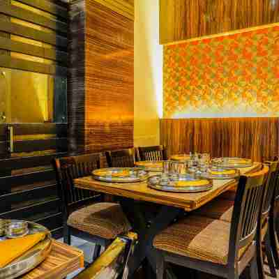 Hotel Sonia Cidco Dining/Meeting Rooms
