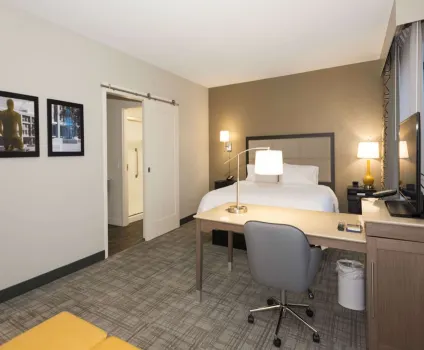 Hampton Inn & Suites Minneapolis University Area Hotels near ClearScript