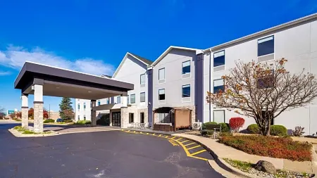 Best Western Plus Bourbonnais Hotel  Suites