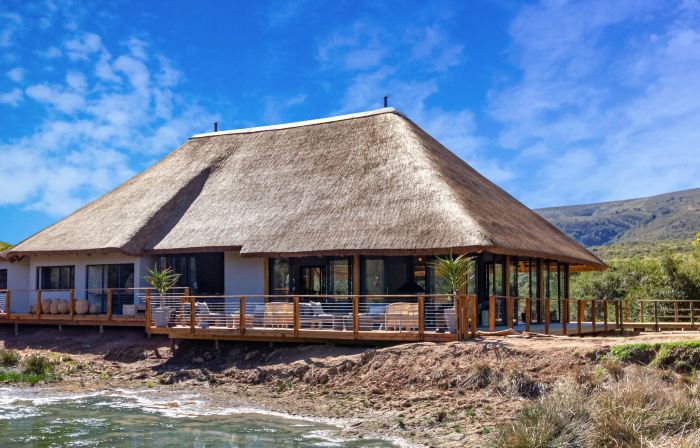Barefoot Addo Elephant Lodge