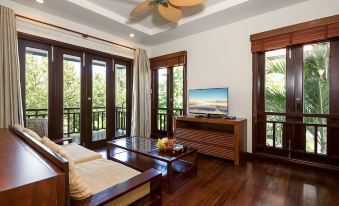 Luxury Pool Villas in Purama Villas