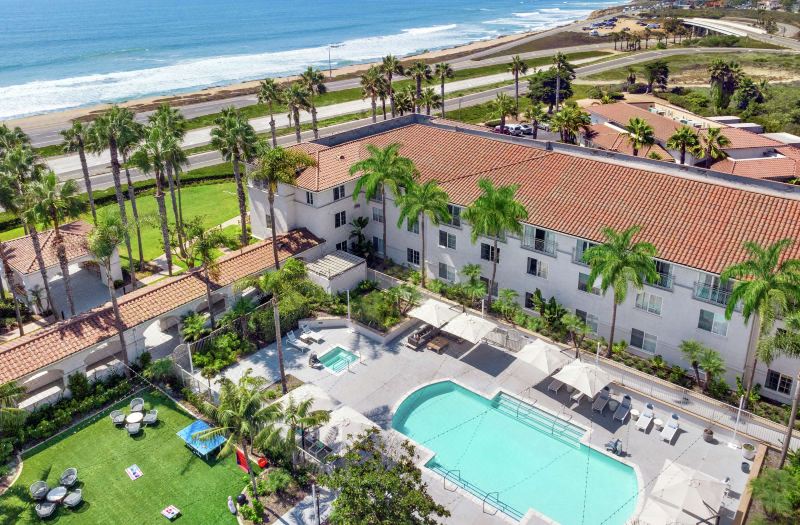 Hilton Garden Inn Carlsbad Beach photo 3