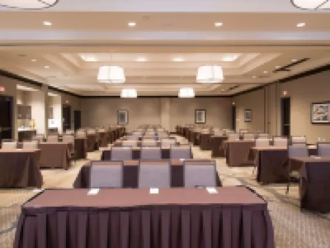 DoubleTree by Hilton Schenectady Downtown Hotel di Schenectady