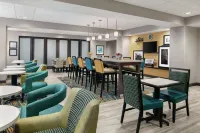 Hampton Inn by Hilton Champaign Southwest - parking