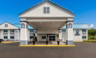 Best Western Burlington Inn