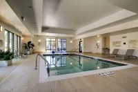 Hampton Inn & Suites Milwaukee West Hotels in West Allis