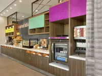 Home2 Suites by Hilton Minneapolis University Area Hotels near Williams Arena