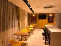 希望飯店（賀州愛蓮湖公園店）