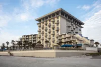 The Shores Resort & Spa - parking