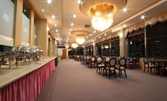 Tongyeong Tourist Hotel