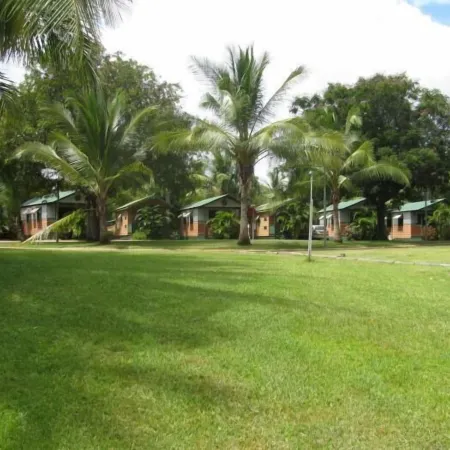 Ivanhoe Village Caravan Resort