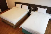Stay Inn Hotel - Bãi đậu xe