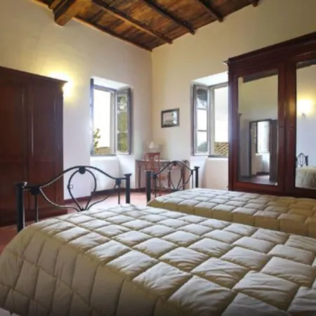 Antico Borgo la Commenda Hoteles en Montefiascone