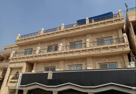 Pyramids Valley Boutique Hotel