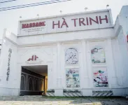 Ha Trinh Hotel Hotels near Trung Tâm Mua Sắm Điện Máy Nguyễn Kim Đồng Nai