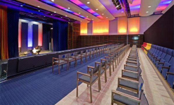 2. 호텔 레비 파노..