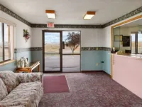 Super 8 by Wyndham Nephi