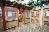 Canad Inns Destination Centre Garden City فنادق في وينيبيغ