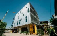 Mee Bed and Breakfast Hotels in 