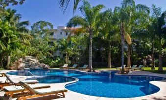 Riviera Maya Suites