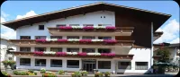 Gasthof Hotel Kirchenwirt - balcón