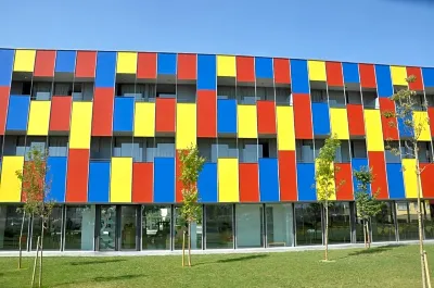 Centre Esplai Albergue Hotels in 