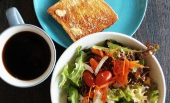 Baan Mai Kradan Hostel Chiang Rai