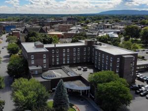 The Queensbury Hotel