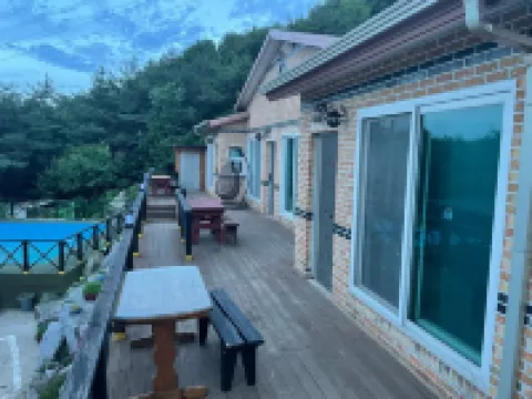 Muan Dongit is House Pension