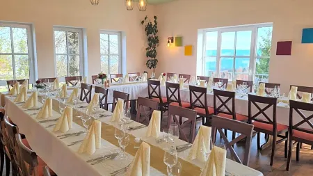 Pension Breitenborn Отели в г. Бергбанрегион