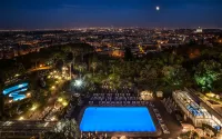 Rome Cavalieri, A Waldorf Astoria Hotel - Private Pools