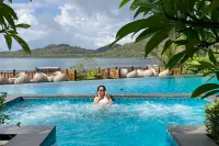 Zuri Resort - Luxury