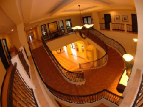 Planta Centro Bacolod Hotel & Residences