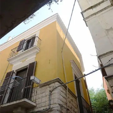 Suite Home Trani Old Town